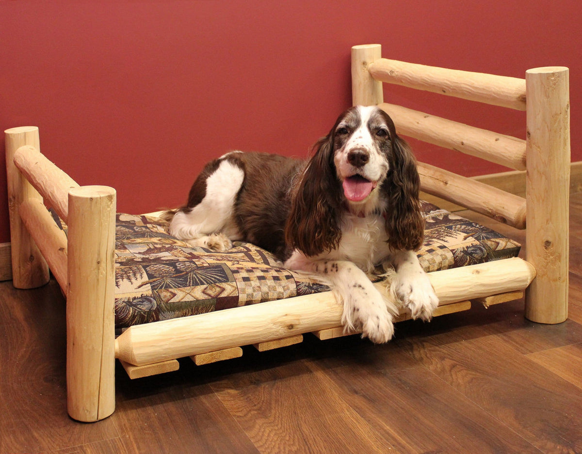 Rustic Cedar Log Replica Pet Bed – Medium