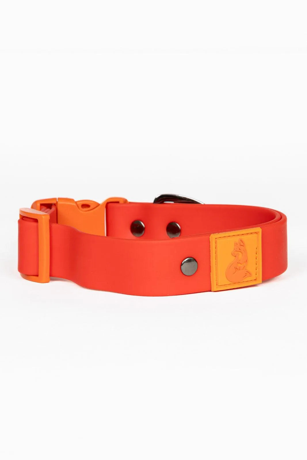 Waterproof Dog Collar – Scarlet Peaks