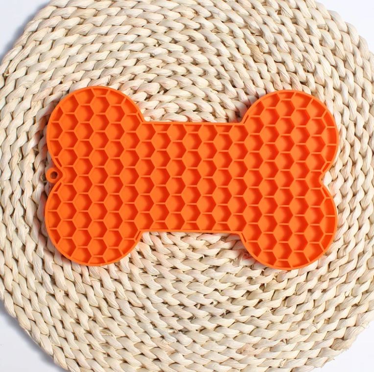Bone-Shaped Silicone Lick & Slow-Feed Mat